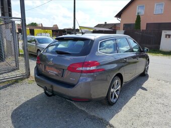 Peugeot 308 2,0 HDi FULL LED,TAŽNÉ,SERVIS - 3