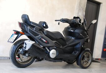 Kymco CV3 550i ABS - stroj od nás,1.maj,280 km,ŘP skup.B,DPH - 3
