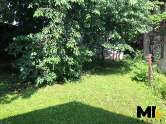 Prodej rodinného domu o velikosti 410 m2 na pozemku o veliko - 3