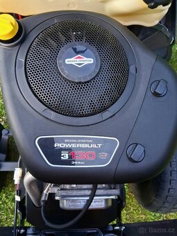 Zahradni traktor STIGA Estate 3084 H - 3