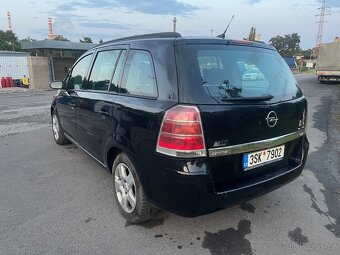 Opel Zafira B 1.9 TDI - STK 6/2027 - 7 místné - 3