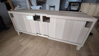 TV stolek Besta - Ikea - 3