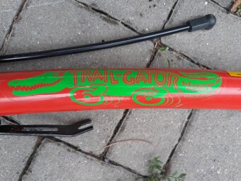 Kolo lehké Specialized 16 + tažná tyč - 3