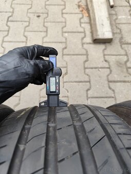 Letní pneu 235/35/19 - 3