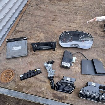 Náhradní díly seat toledo/ skoda rapid - 3