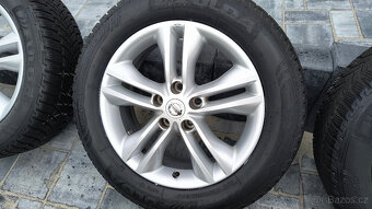 17 originál 5x114,3 NISSAN Qashqai zimní 215/60 R17 - 3
