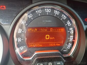 Prodám Citroën C5 x7 po velkém servisu - 3