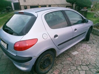 Peugeot 206 - 3