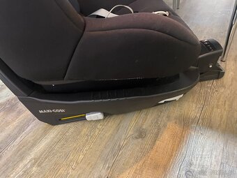 Autosedačka Maxi Cosi se základnou - 3