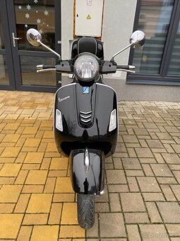 Piaggio Vespa GTS 125 Super Sport Top - 3