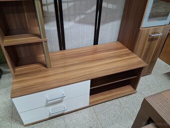 TV stěna ořech s bílou - 3