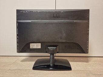 Monitor LG IPS235V - Full HD, IPS, 23" - 3
