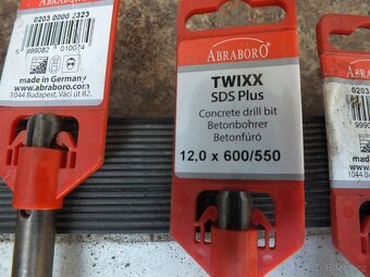 VRTÁK DO BETONU 12/600 - 3