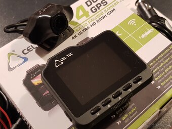 Palubní kamera CEL-TEC 4K DUAL GPS - 3