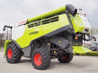 CLAAS Lexion 750 +V770 - 3