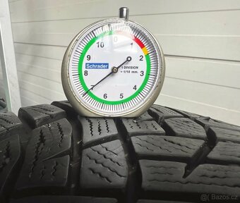 Zimní pneu č.808 - Goodyear - 235 45 18 extra-load - 3