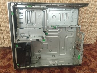Skřin hp compaq - 3