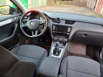 Škoda Octavia 3 Combi, černá, tažné zařízení, 1,8 TSI 132 KW - 3
