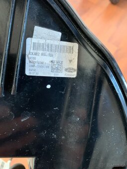 Pravé zadní světlo Ford Kuga - 3