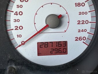 Prodám nebo vyměním seat Leon 1.9 tdi arl 110kw rv 2003 nova - 3