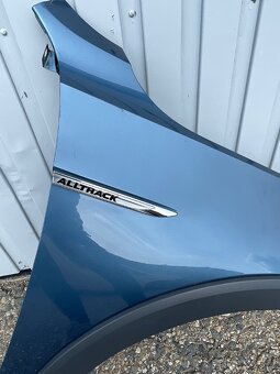 Volkswagen Passat b8 alltrack pravý - 3