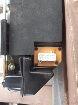 BMW e39 subwoofer - 3