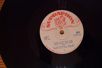 EP deska Věra Benešová 1958-Podzimní drak,Sedm vrchů../43/ - 3