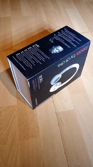 beats. solo 1.0.0 by Dr. Dre - original - 3