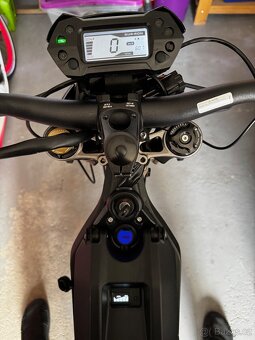 SUR-RON Light Bee L1e na RZ - 3