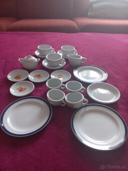 Sada na kafíčko - talířky a porcelánové hrníčky s podšálkem - 3