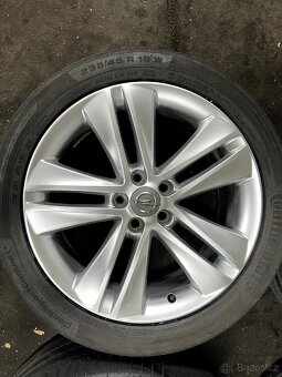 Letni sada Opel Astra 5x110 235/40 R18 ET37 - 3