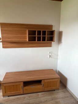Tv stolek - 3