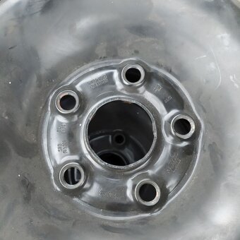 16" plechová kola – 5x112 – ŠKODA (VOLKSWAGEN, SEAT, AUDI) - 3