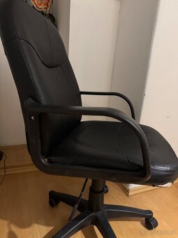 Kancelářské kožené křeslo - 3