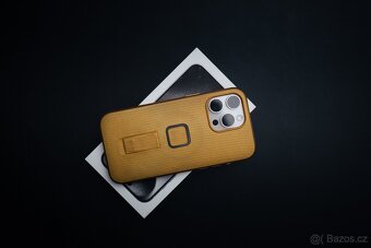 Apple iPhone 15 Pro Max 256GB Bílá - 3