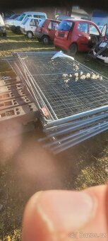 Mobilní oplocení dílce a patky plastové - 3