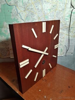 Dřevěné hodiny Pragotron PPH410, rok 1988, funkční, TOP stav - 3