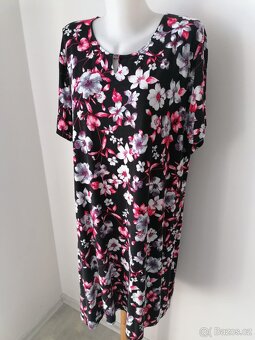 Dámské šaty vel. 52 - 3