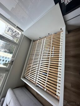 Bílá postel 160x200 ikea Malm - 3