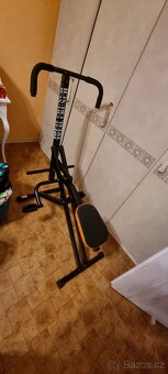 Posilovací stroj - 3