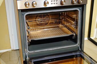 Nerezový vestavný sporák Siemens HE761560, ližiny - 3