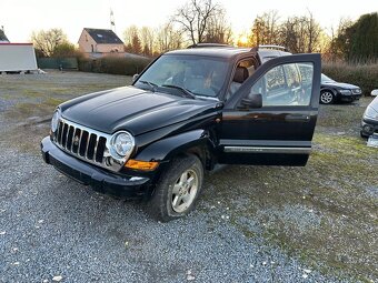 Jeep Cherooke obsah 2,8 CRD 4x4 - 3