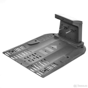 Robotická sekačka - HECHT 5608 rozbalená - 3