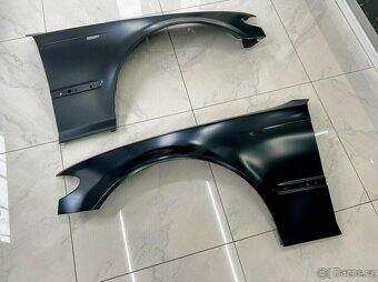 PŘEDNÍ BLATNÍKY - BMW E46 FACELIFT - ZASÍLÁME - 3