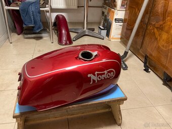 Norton Commando dily - 3