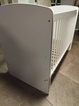 Dětská postýlka + matrace - 3