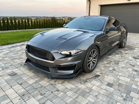 Ford Mustang 2.3 2019 Facelift GT 350 LOOK manual - 3