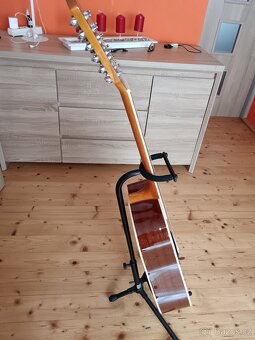 Prodám akustickou  12 strunnou kytaru - 3