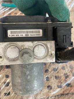 ABS Mercedes Benz W245 - 3