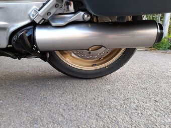 Honda ST 1100 - 3